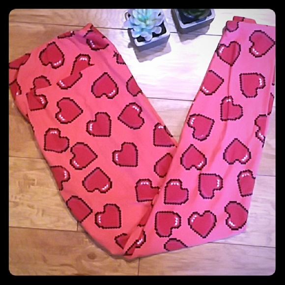 LuLaRoe Pants - Digital Hearts Butter Soft TC Lularoe Leggings